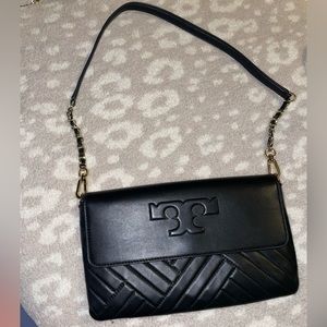 Used Tory Burch shoulder bag.